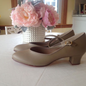 Balera Beige CHARACTER shoes BRAND NEW